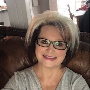 Meet your Posher, Marie